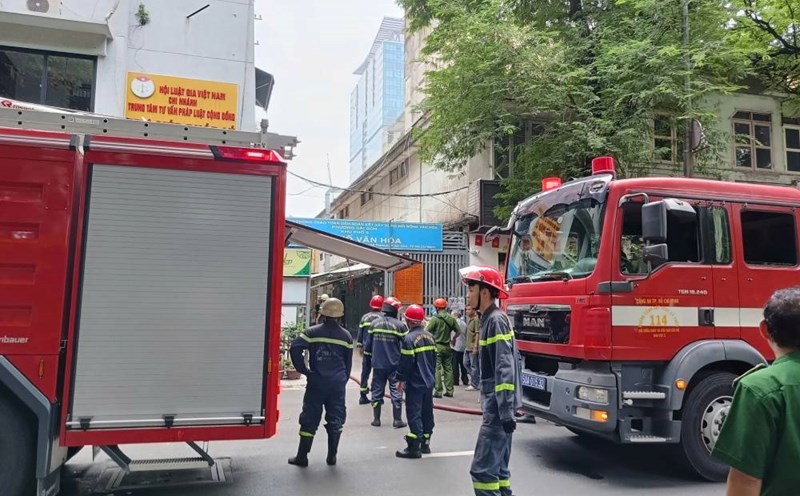 Apartment fire in central apartment building of Ho Chi Minh City