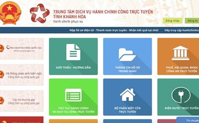 The locality has applied the Chatbox AI application at the Khanh Hoa Province Online Public Administration Service Center. Photo: Huu Long