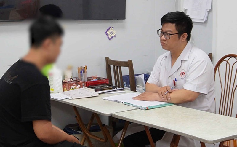 Youth tragedy sinks into online gambling spiral