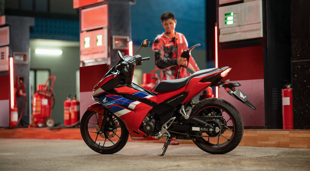 Honda Winner R retains the 150cc engine but attracts attention with its new design. Photo: Honda Vietnam