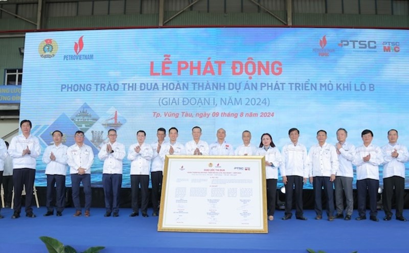 Petrovietnam Trade Union held a launching ceremony for the emulation movement to complete the Lot B Gas Mining Development Project. Photo:DK Trade Union