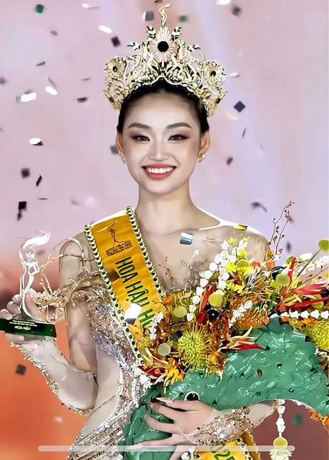 Tan Miss Grand Vietnam - Nguyen Thi Yen Nhi. Anh: Sen Vang