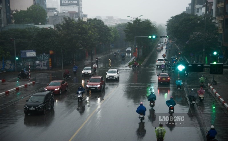 Weather today, September 15: Northern region has thunderstorms in the morning, Southern region has heavy rain in the evening