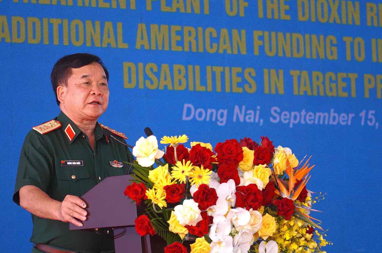 Thuong tuong Hoang Xuan Chien - Thu truong Bo Quoc phong, Truong Co quan Thuong truc Ban Chi dao Quoc gia 701. Anh: HAC