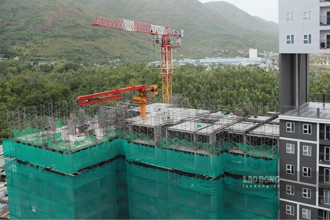 Du an Nha o xa hoi Tan Dai Minh 2 - Lamer2 (phuong Quy Nhon Nam, Gia Lai) dang duoc thi cong. Anh: Hoai Phuong 