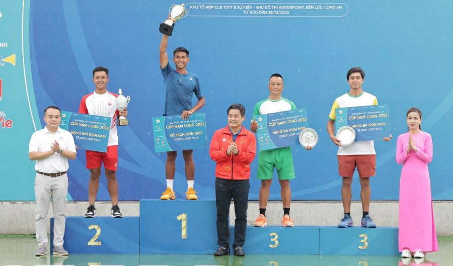 Vu Ha Minh Duc은 현재 베트남 남자 테니스 랭킹 1위입니다. 사진: VTF