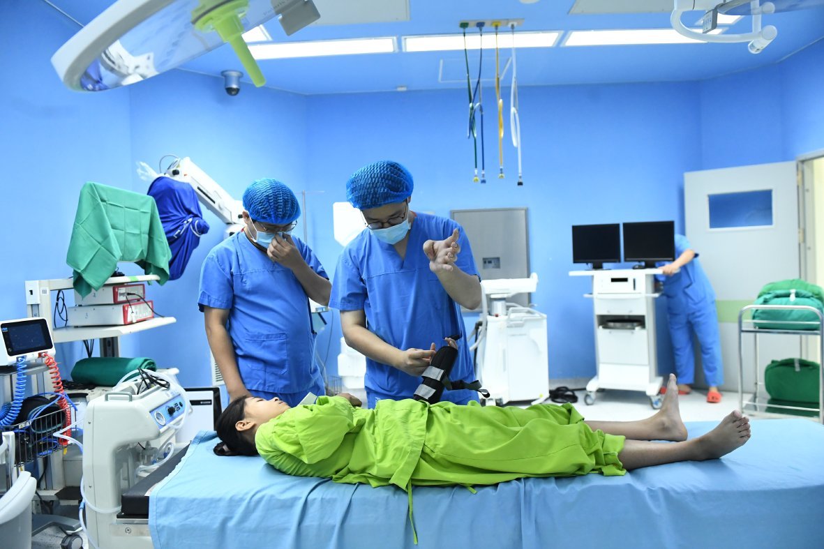 Salary of resident doctors and specialist doctors in 2025. Photo: Lan Xuan