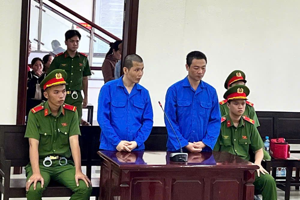 Mâu thuấn dẫn đến chết người, 2 bị cáo bị Tòa án nhân dân tỉnh Tây Ninh tuyên án 30 năm tù vì tội giết người. Ảnh: Duy Minh