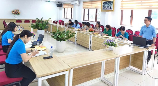 The Son La Provincial Federation of Labor is implementing instructions for affiliated grassroots unions to prepare conditions to organize the Congress. Photo: Van Thu