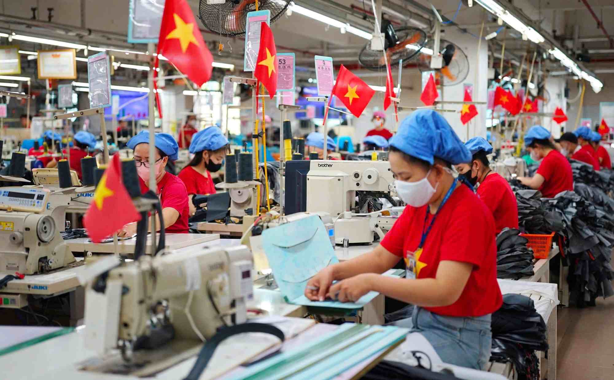 Los trabajadores cualificados en Da Nang tendran mas oportunidades de empleo. Foto: Nguyen Long
