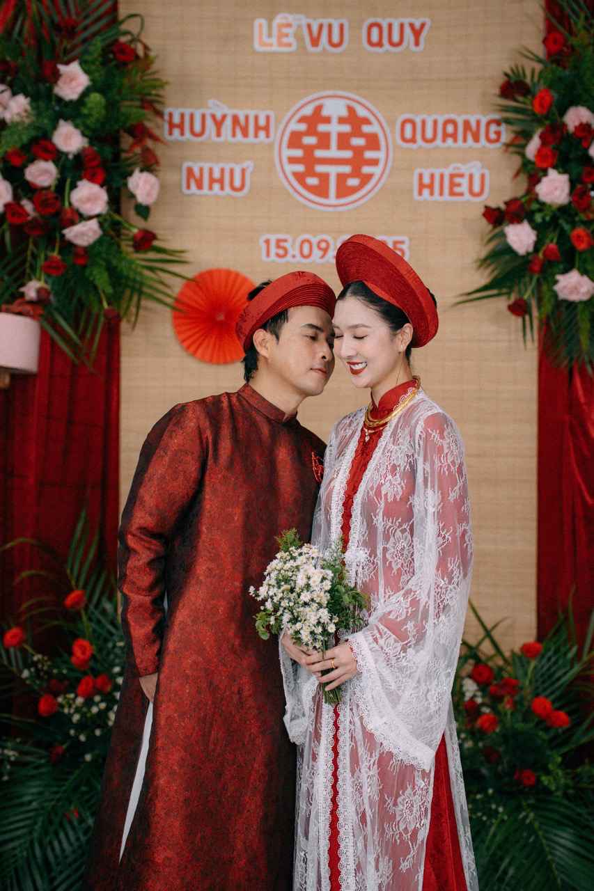 Anh: Nhan vat cung cap.