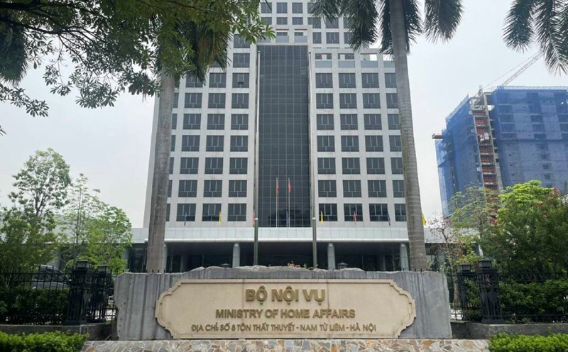 Reducing and simplifying administrative procedures related to production and business activities under the management of the Ministry of Home Affairs. Photo: Ministry of Home Affairs
