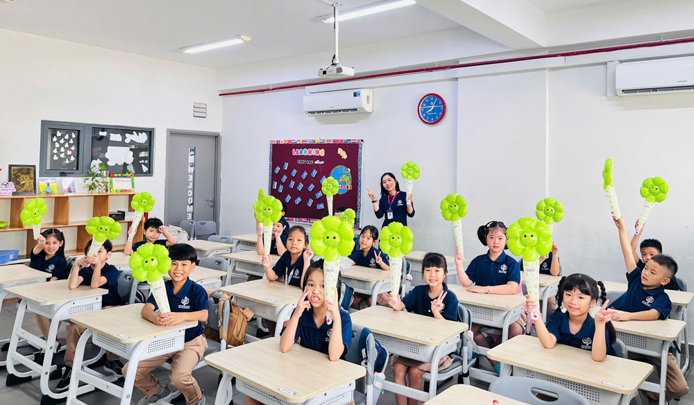 UKA Binh Thanh huong den muc tieu dao tao the he hoc sinh uu tu va toan dien ve tri thuc lan ky nang. Anh: UKA Binh Thanh