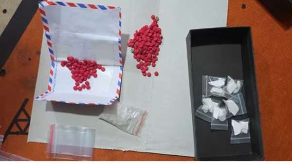 Số ma tuý Công an phường Ngọc Hà thu giữ. Ảnh: Chu Hương