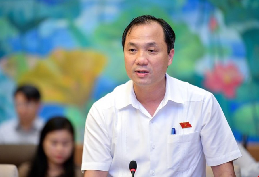 Ông Hoàng Trung Dũng - Tổng Biên tập Tạp chí Cộng sản - được chỉ định tham gia Ban Chấp hành, Ban Thường vụ Đảng ủy các cơ quan Đảng Trung ương nhiệm kỳ 2020-2025. Ảnh: Media Quốc hội.

