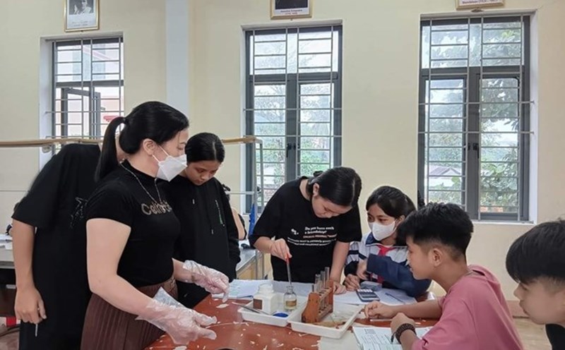 24h Education: Budget for artists and athletes teaching at the high school level. Illustrative photo: Minh Chau