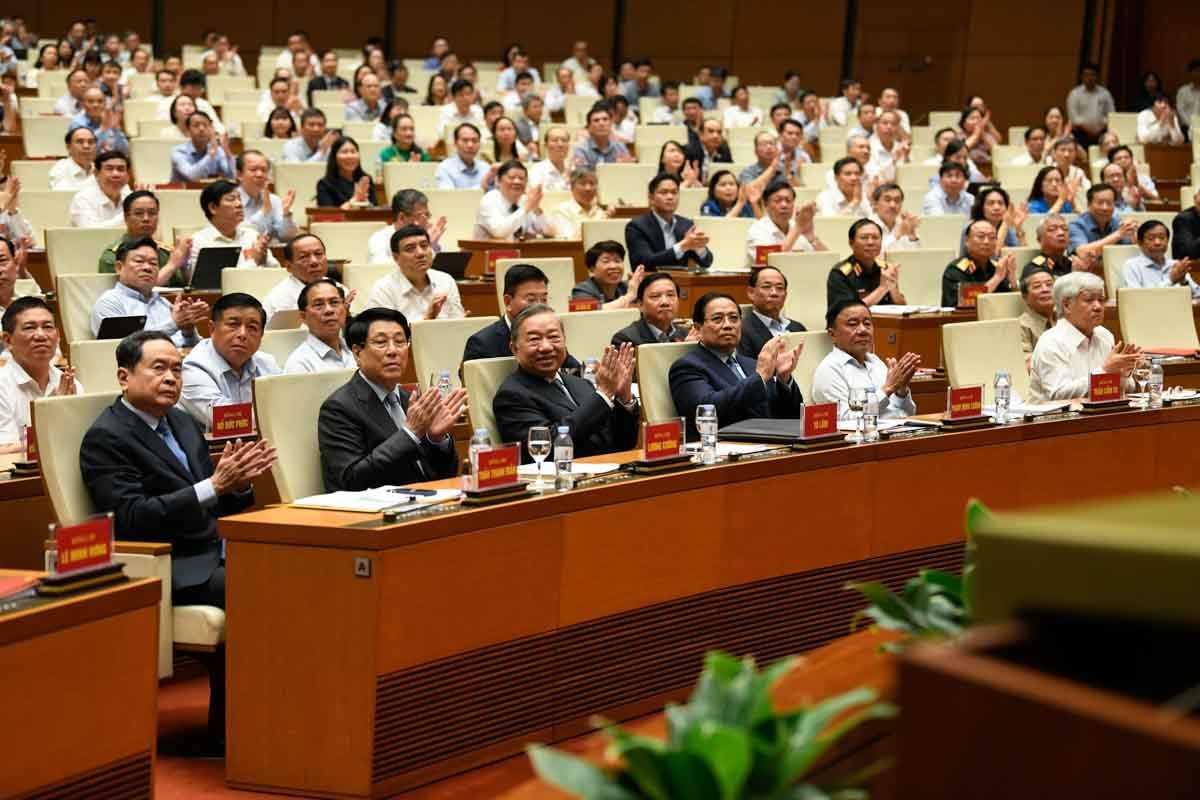 Tong Bi thu To Lam va cac lanh dao Dang, Nha nuoc du Hoi nghi. Anh: Hai Nguyen