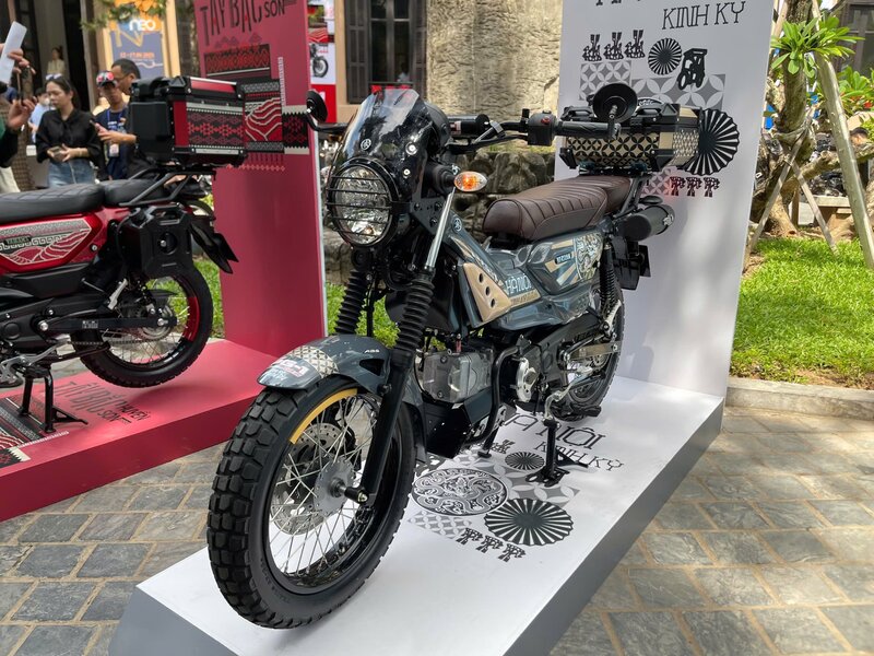 改良版のヤマハPG-1は、コンパクトで個性的で、多かれ少なかれ懐かしいスタイルの車を愛する顧客層を引き続き対象としています。写真:Nga Le