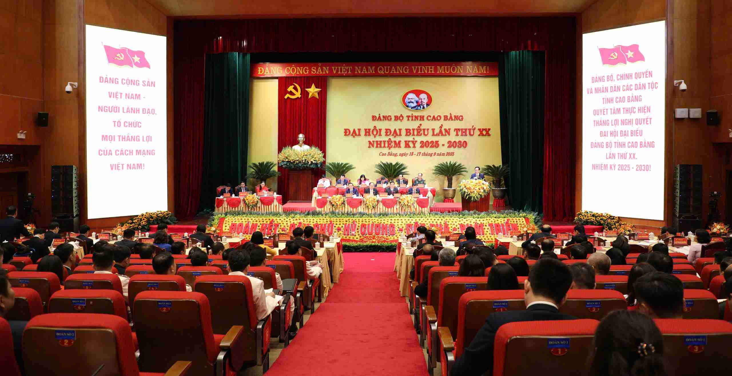 Toan canh phien tru bi dai hoi. Anh: Khanh Duy