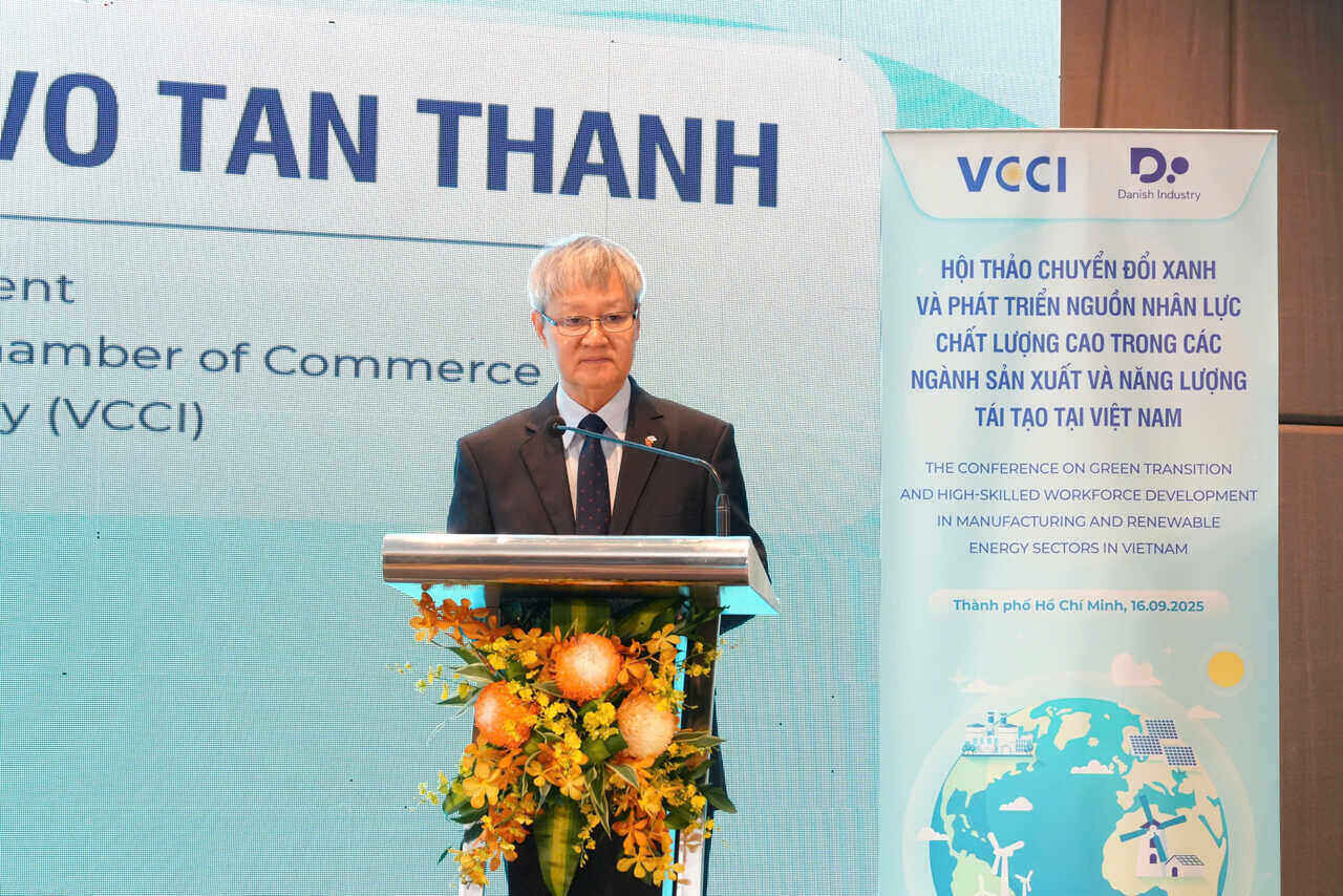 Ong Vo Tan Thanh - Pho Chu tich VCCI phat bieu tai hoi thao. Anh: Ly Linh