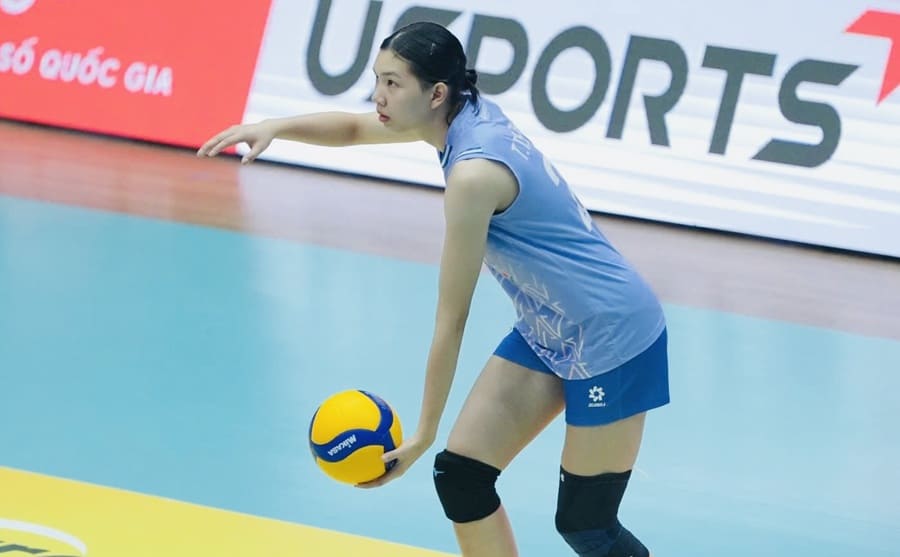 Bich Thuyプレーヤーは、全国トーナメントの第2フェーズでDuc Giang Chemical Teamとプレーします。写真：VFV