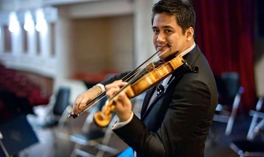 NSND Bùi Công Duy đưa chương trình hòa nhạc "Vivaldi & Beethoven" đến với khán giả Thủ đô. Ảnh: Nhân vật cung cấp