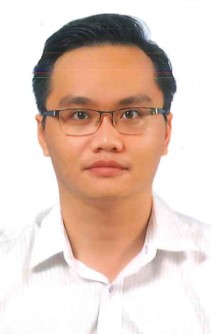 TS Phan Tan Luc. 