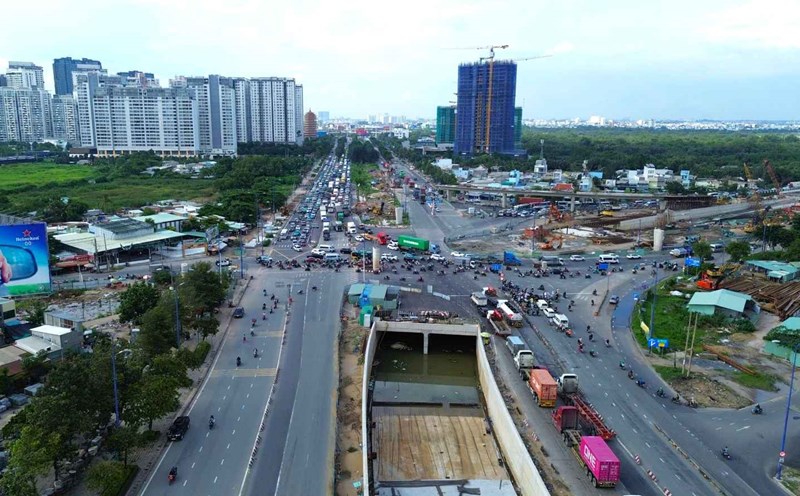 The HC1-02 underpass connecting the Ho Chi Minh City - Long Thanh Expressway with Mai Chi Tho Street will be open to traffic before the Lunar New Year 2026. Photo: Minh Quan