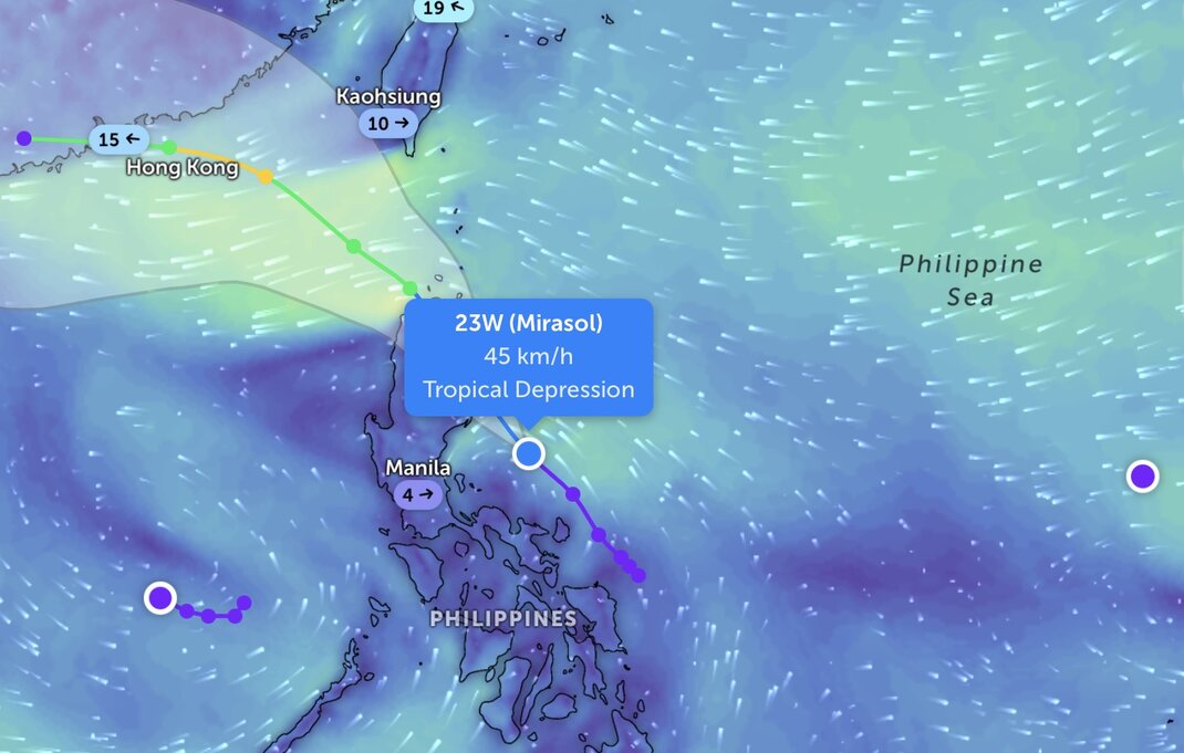 南シナ海で台風8号に発達する可能性のある熱帯低気圧の進路予測。写真:ZOOM Earth