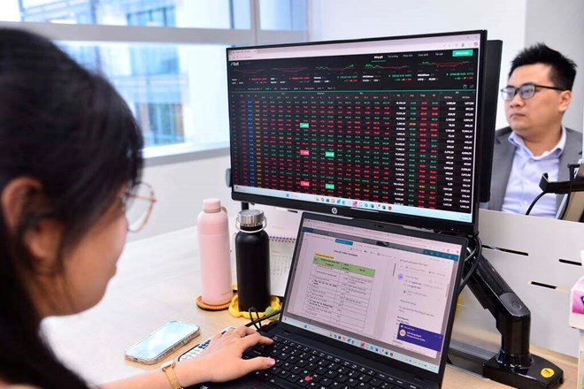 The Ministry of Finance proposes a series of conditions to apply to securities companies in financial centers. Photo: Kafi