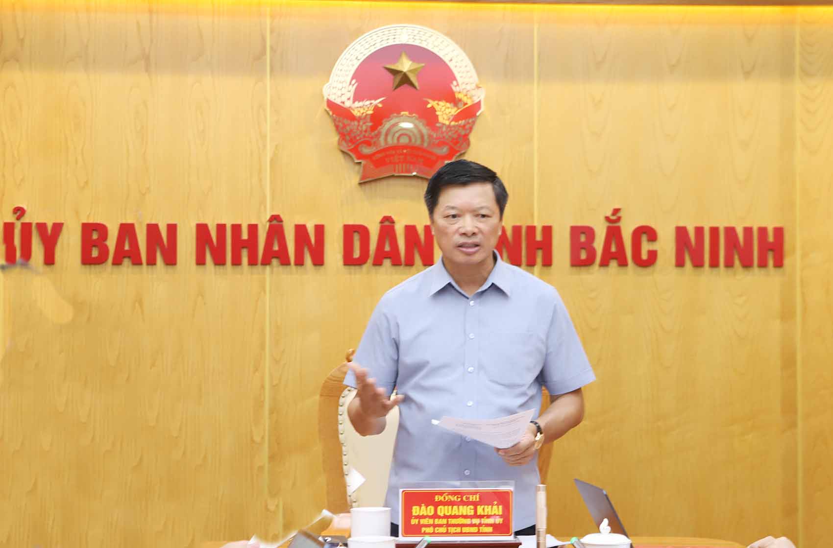 Bac Ninh 지방 인민위원회 부위원장 Dao Quang Khai. 사진: Bac Ninh 전자 정보 포털