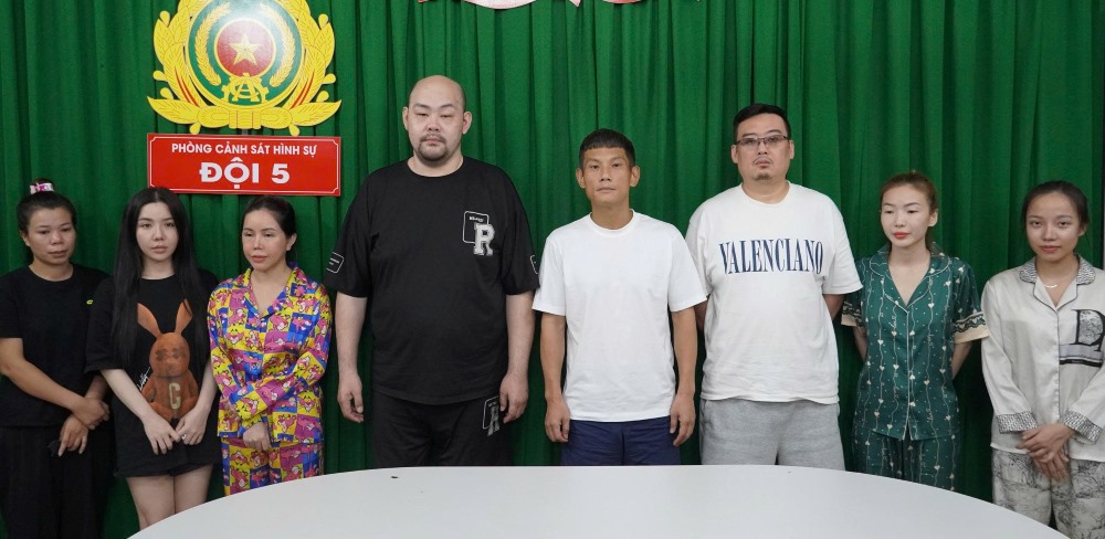 Các đối tượng bị Công an TPHCM khởi tố, bắt tạm giam. Ảnh: Công an cung cấp
