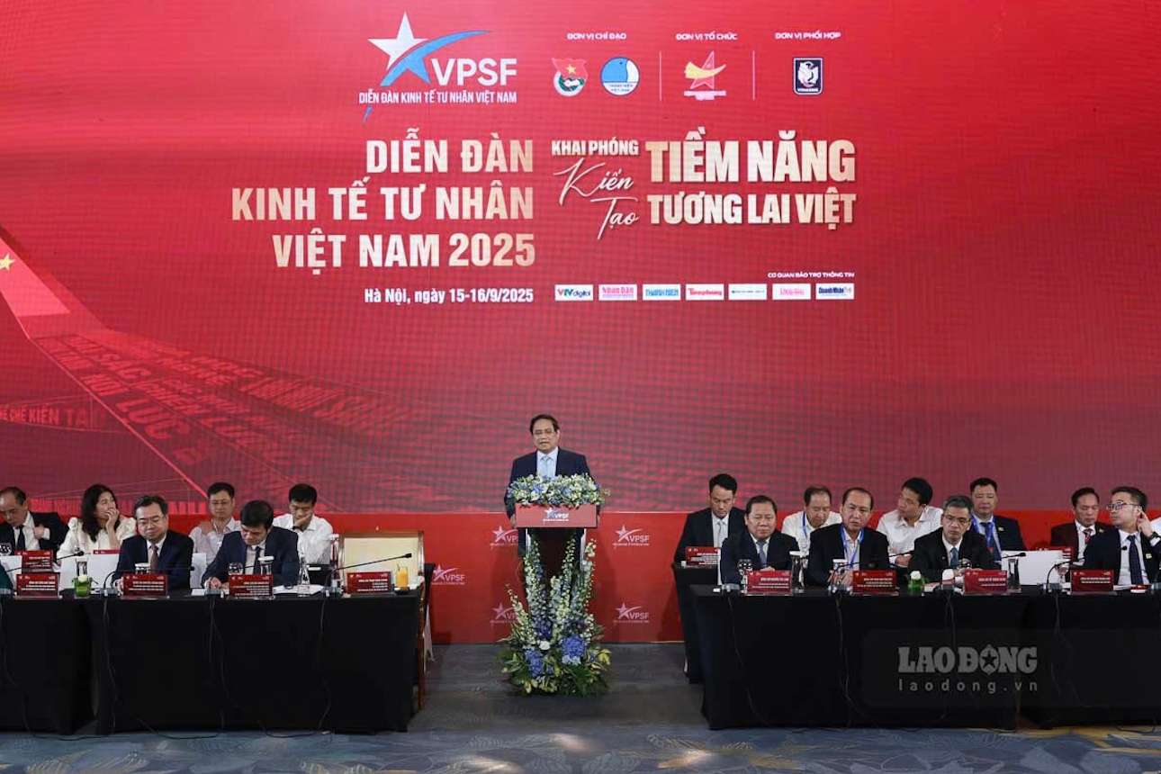  Thu tuong nhan manh, Dang va Nha nuoc luon tran trong, lang nghe, thau hieu va se hanh dong cung doanh nghiep. Anh: Hai Nguyen