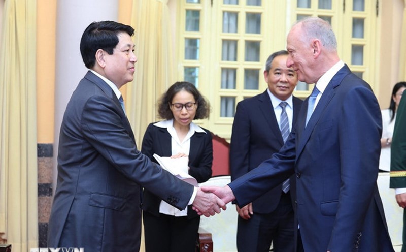 Politburo member and President Luong Cuong received Assistant to the President of Russia and Chairman of the Russian Federation Maritime Council Nikolai Patrusev. Photo: VNA