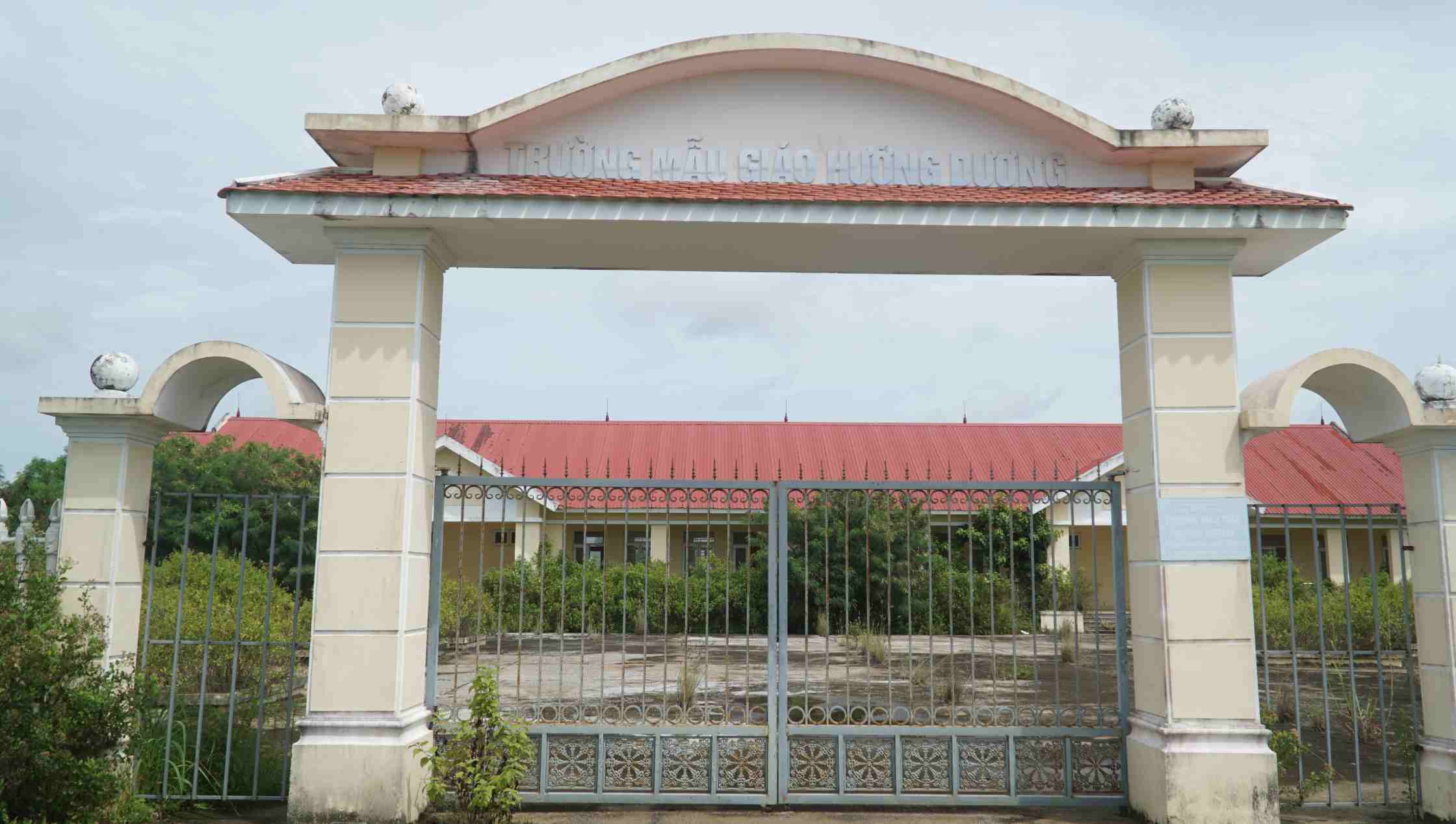 Huong Duong Kindergarten in Dong Hai Commune Resettlement Area has no students. Photo: Nhat Ho