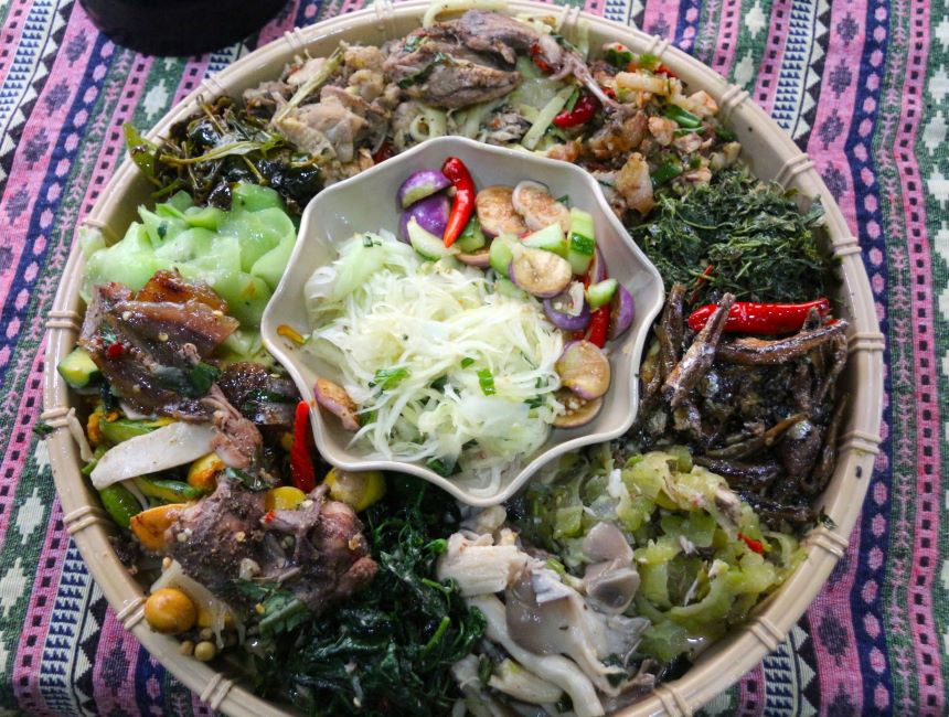 Vếch bò - đặc sản độc đáo của buôn làng Êđê ở Đắk Lắk
