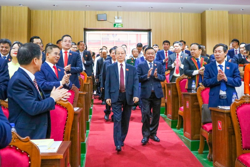 Uy vien Bo Chinh tri, Thuong truc Ban Bi thu Tran Cam Tu