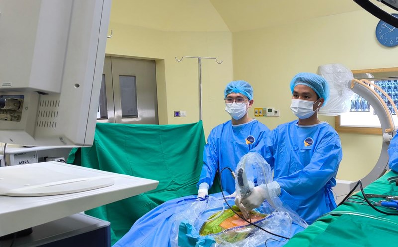 Surgery helps 82-year-old man escape persistent back pain