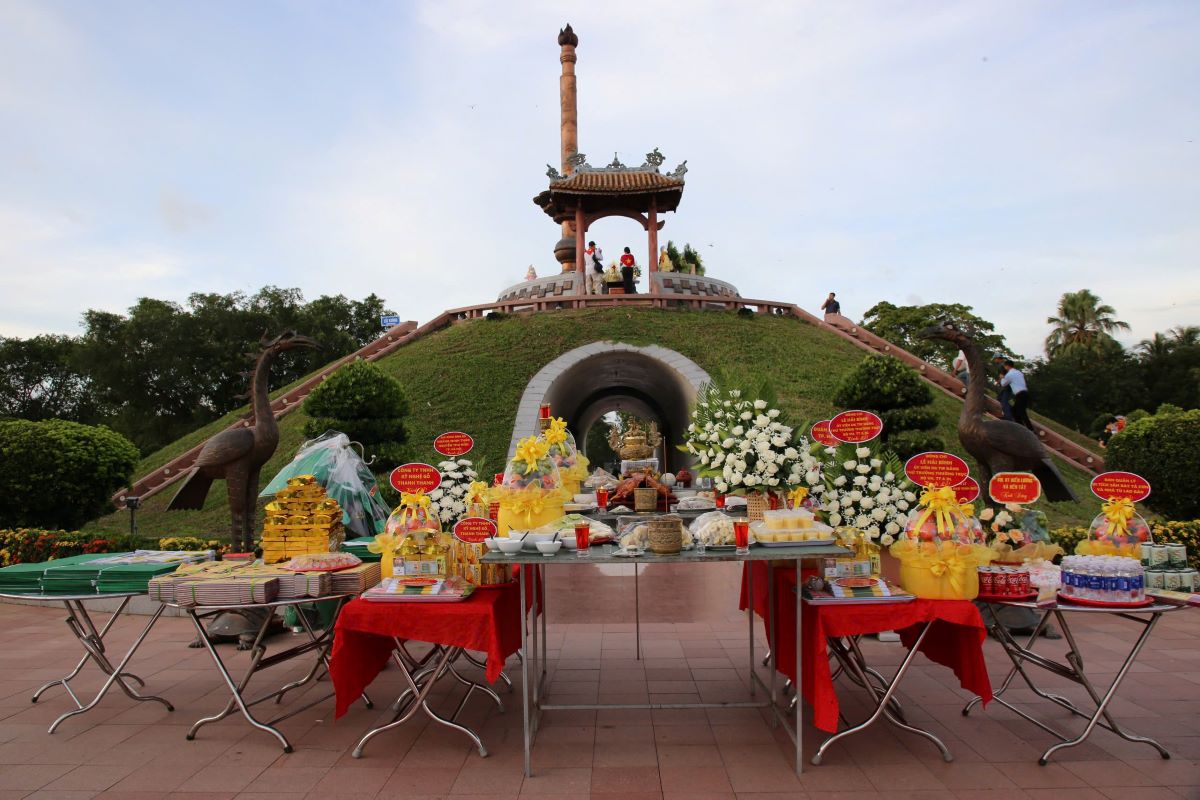 Le gio chung cac liet si o Thanh co Quang Tri. Anh: Hung Tho