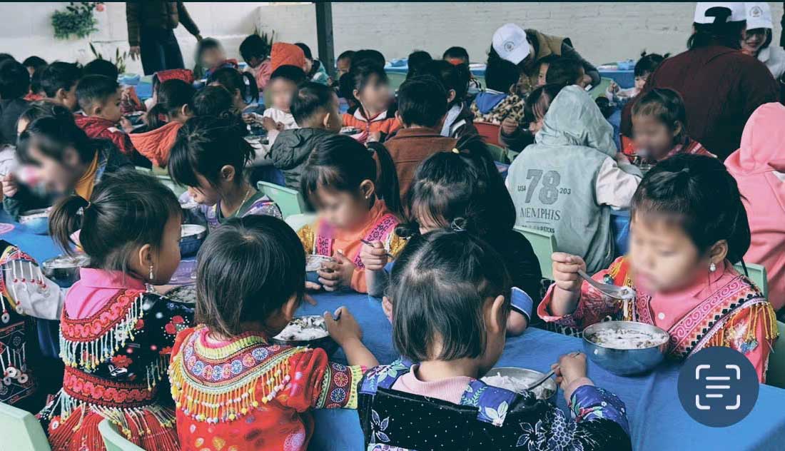 Dien Bien will strictly handle if commune officials interfere in students' boarding meals. Photo: Van Thanh Chuong