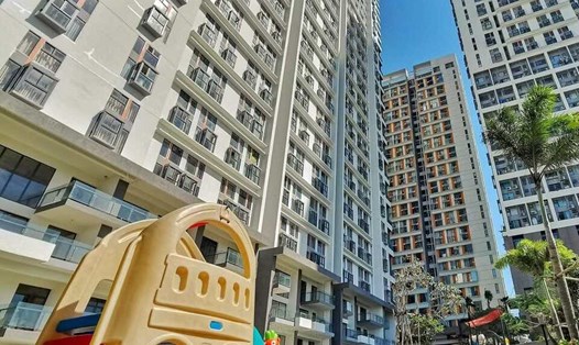 Hàng trăm căn hộ thuộc giai đoạn 2 dự án La Astoria ở phường Bình Trưng có nguy cơ bị treo sổ hồng. Ảnh: Anh Dũng