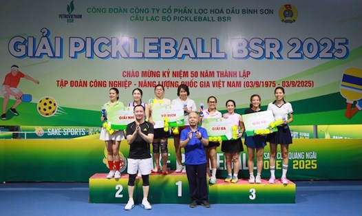 Giải Pickleball BSR năm 2025 với 3 nội dung thi đấu đã thu hút sự tham gia của cán bộ, đoàn viên, người lao động. Ảnh: Chính Linh