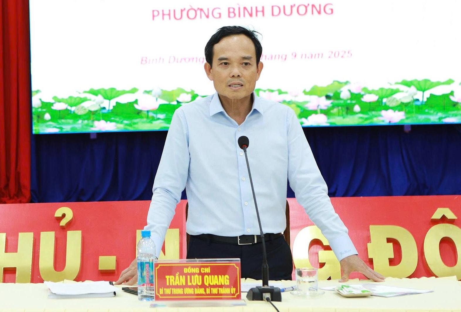 Bi thu Thanh uy TPHCM Tran Luu Quang phat bieu tai buoi lam viec.  Anh: Binh Duong
