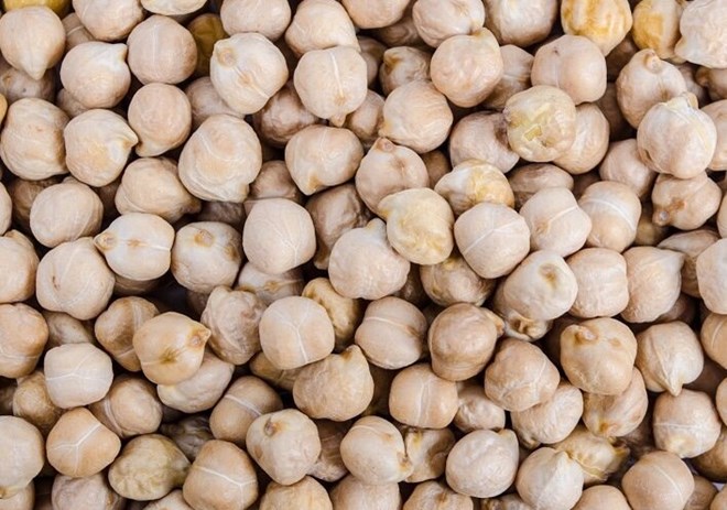 Chickpeas are a liver-healthy snack. Photo: Kieu Vu.