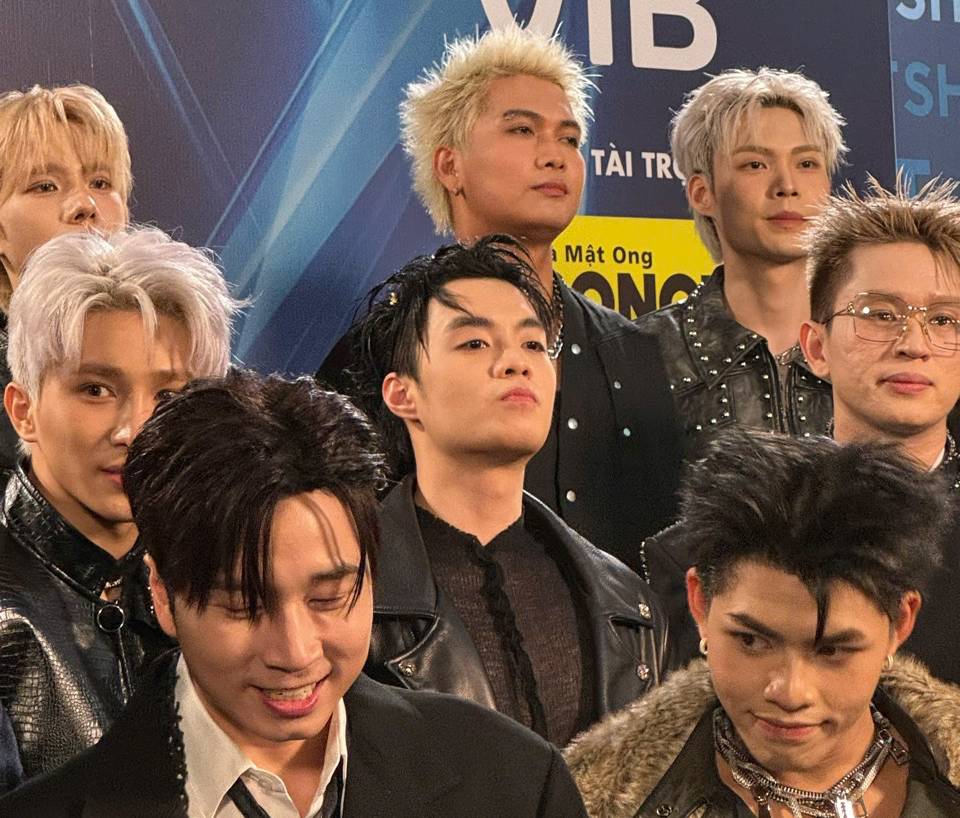 Negav (middle) appeared in season 2 of the show. Photo: Dipy.