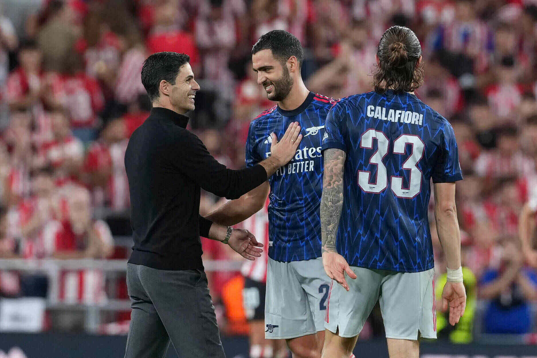 Mac du danh bai Bilbao nhung hang tien ve cua Arsenal van gap nhieu van de.  Anh: AFP