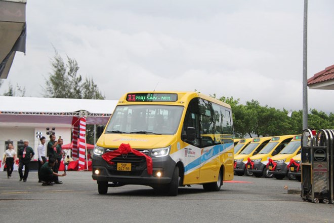 Da Nang doi xe buyt nho, bo sung xe dien, xe dap cong cong trong lo trinh xanh hoa giao thong. Anh: Thuy Trang