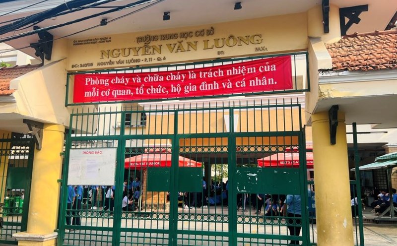 Nguyen Van Luong Secondary School will not collect the Parents' Fund in the 2025-2026 school year. Photo: Chan Phuc