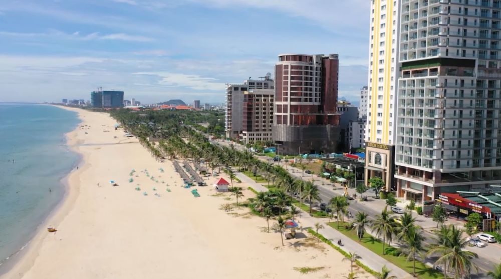 ダナンの海岸線の一角。写真:Tran Thi