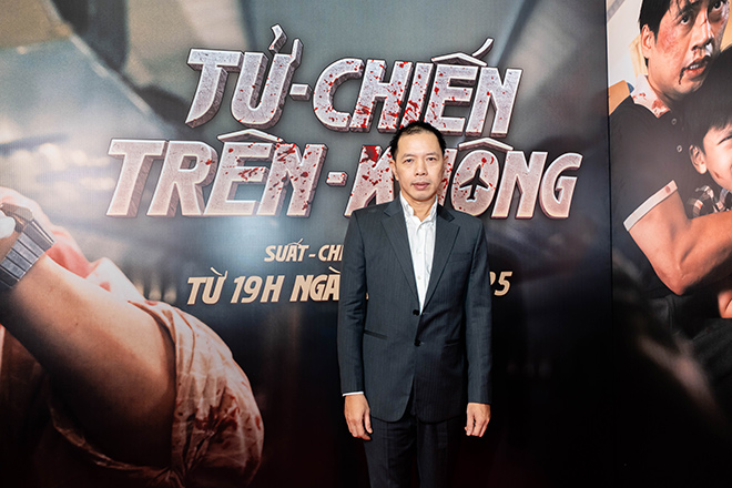 Thai Hoa trong buoi cong chieu ra mat “Tu chien tren khong“. Anh: Doan phim cung cap